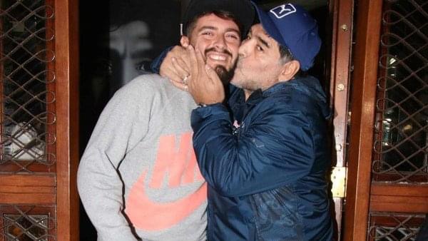 Tras el positivo de coronavirus, internaron a Diego Maradona Junior en Nápoli