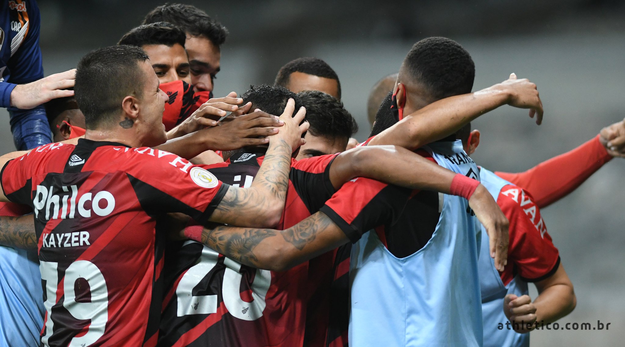 Seis jugadores claves de Paranaense tienen coronavirus y se perderán el partido contra River por la Libertadores