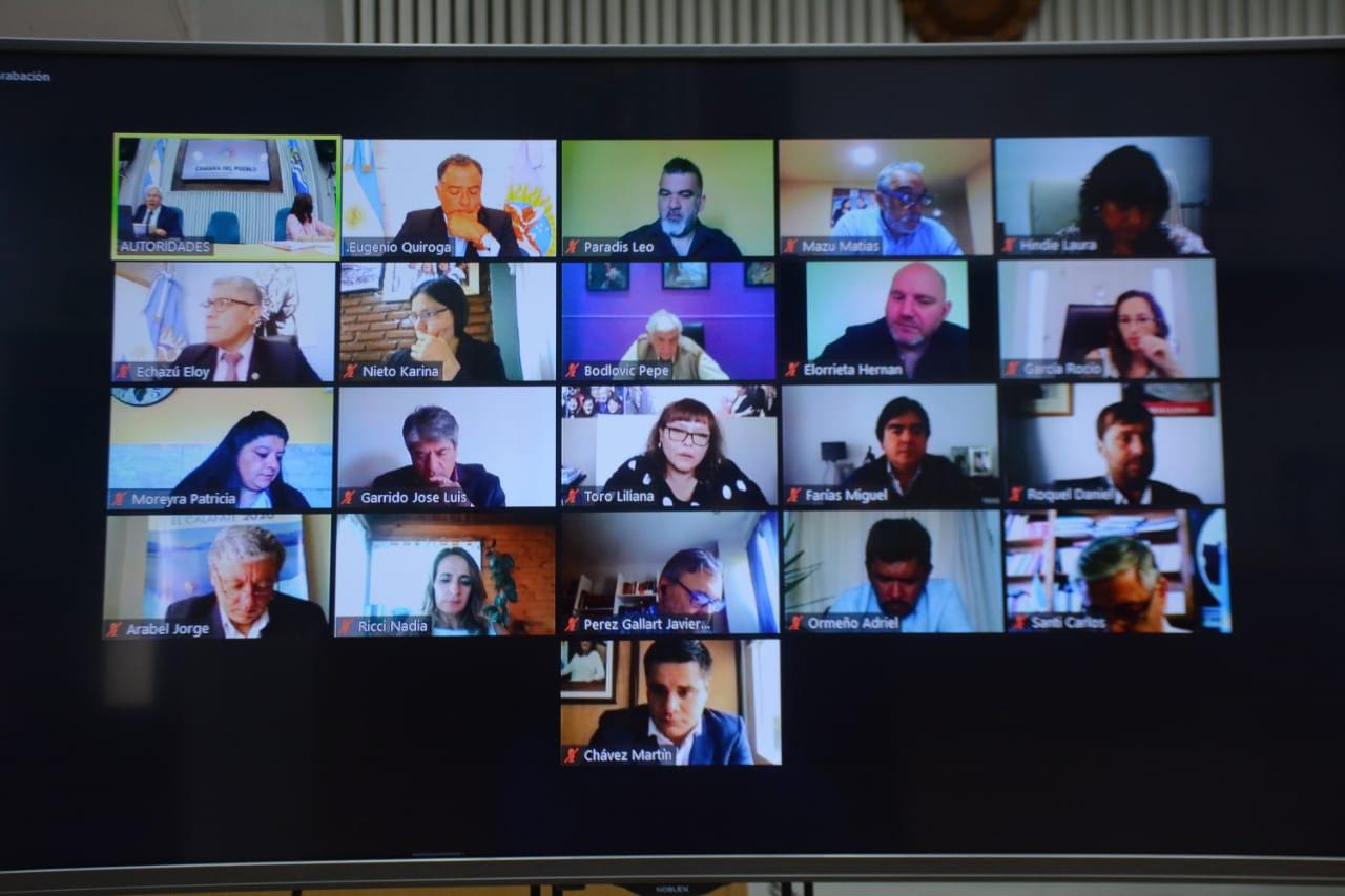 Sancionaron la ley que crea el Sistema Integral de Medios y Contenidos Públicos y “emplazamiento” a SINOPEC para que invierta en la provincia