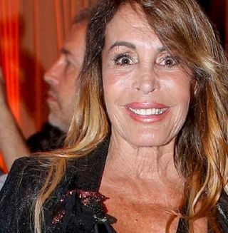 Tras caída de la escalera: Pata Villanueva sigue grave y ya fue intervenida quirúrgicamente