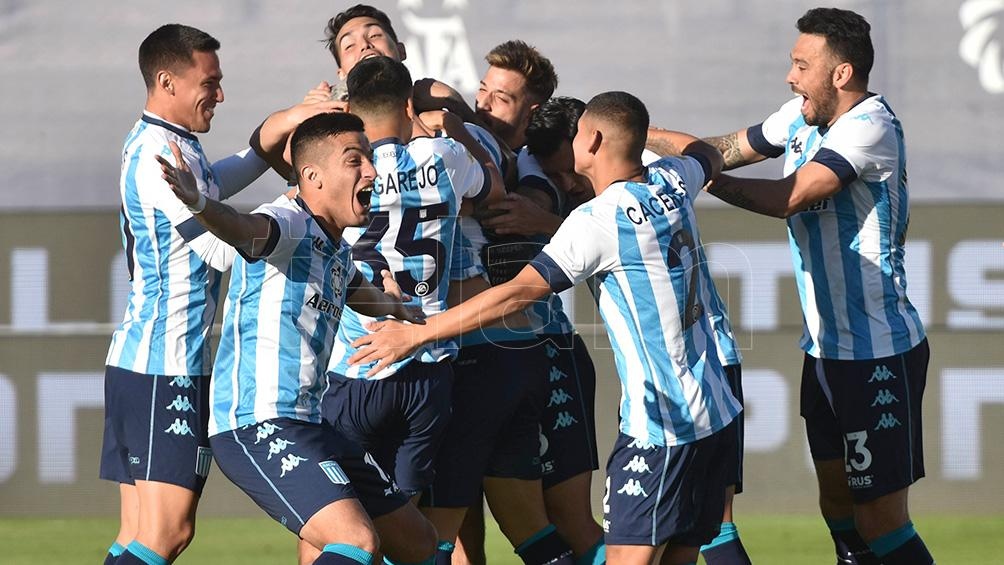 Racing lo mandó de vacaciones a Boca y es finalista de la Copa de la Liga