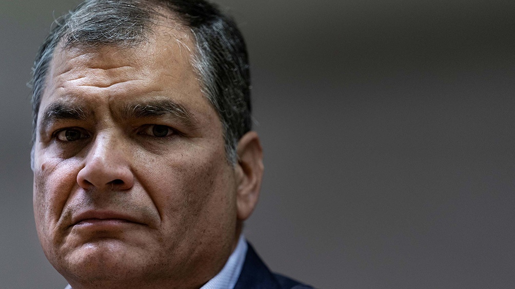Desde Bélgica, Correa criticó el rol de los medios y pidió «mayor articulación entre líderes»