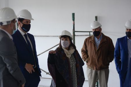 Santa Cruz: Inauguran obras de la Industrial N°6 y la Industrial N° 1