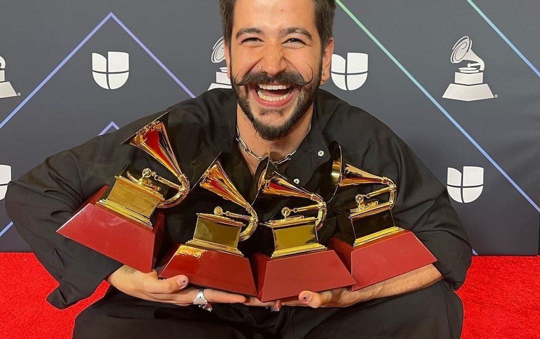 Antes de venir a Río Gallegos: Camilo brillo y ganó anoche en los Grammy Latinos