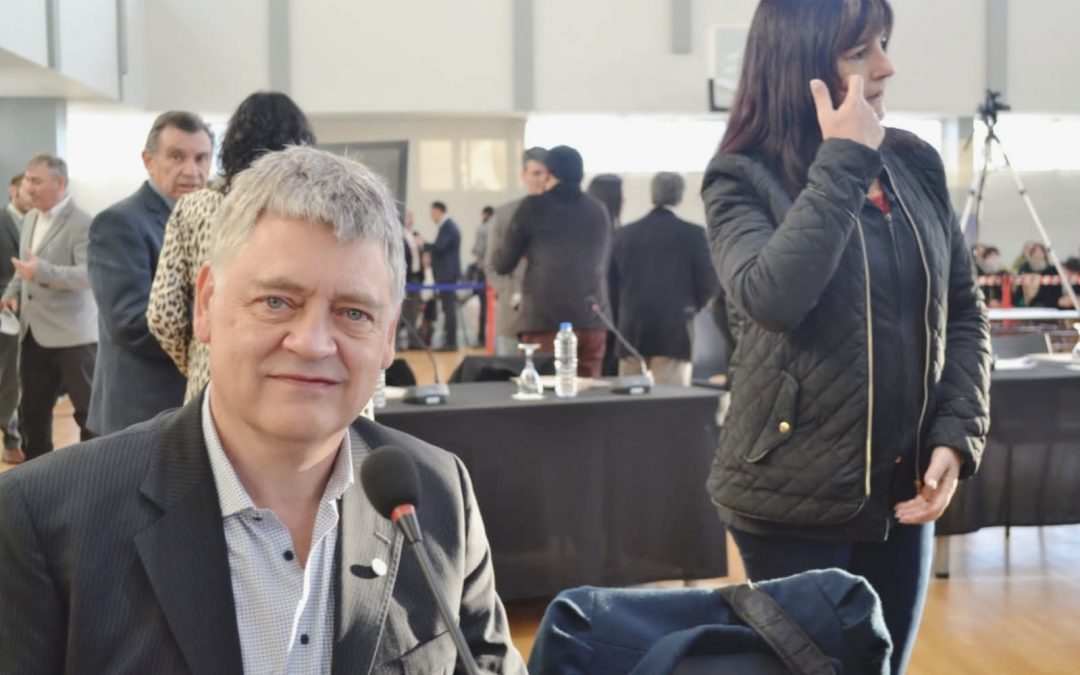 Diputado Oliva: “El Consejo de Educación no debe minimizar el problema del bullying en las escuelas de Santa Cruz”