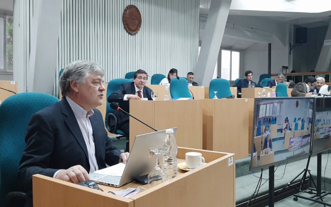 Diputado Oliva: “Los salarios públicos están quedando muy atrás mientras la provincia recauda un 70 por ciento más que el año pasado”