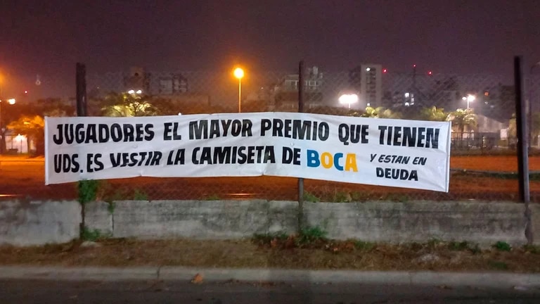 Tensión en Boca Juniors: el mensaje de la 12 contra los futbolistas por el reclamo de los premios