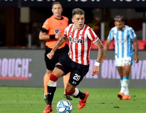Estudiantes le rescindió el contrato a Diego García, denunciado por abuso sexual