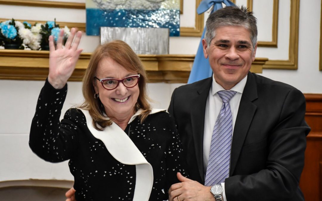 Alicia firmó el acuerdo histórico con YPF y se anunció el plan de inversión 2022