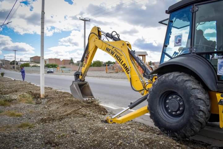 Importante obra en Calle 13: cada vez más avanzada la primera etapa de asfaltado