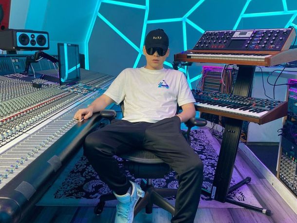 Bizarrap sigue haciendo historia, ingresa al Top 100 de Billboard en EEUU