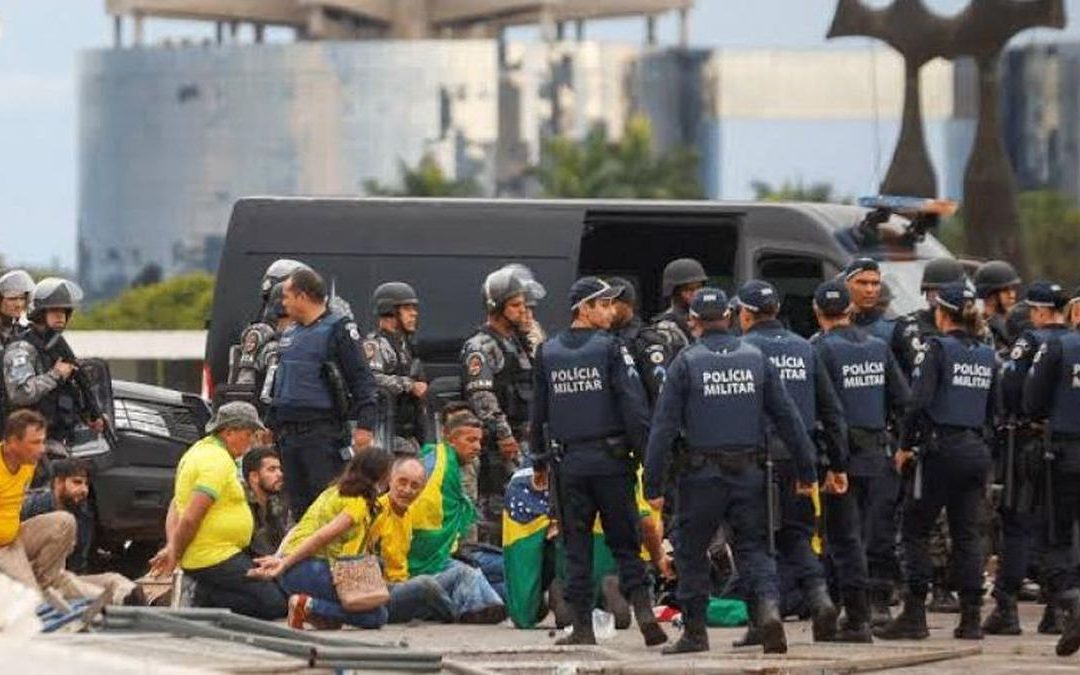 El Intento de Golpe de Estado en Brasil tiene la sombra de Bolsonaro y crecen las pruebas