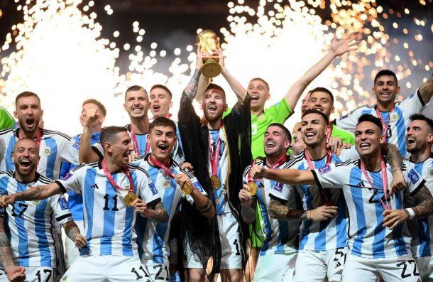 Messi habló por primera vez tras ser campeón del mundo: «Cuando vi la Copa no podía no ir a besarla»