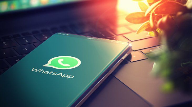 WhatsApp alerta a sus usuarios de estafas este verano: ¿cómo prevenirlas?