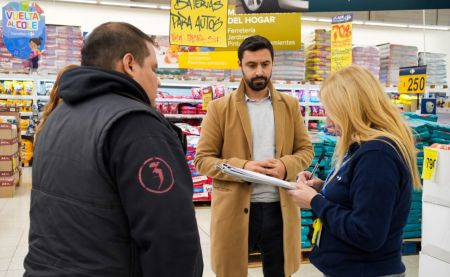 El Gobierno busca conocer las causas del desabastecimiento en las góndolas de Santa Cruz