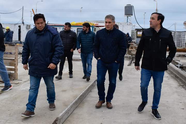 Pablo Grasso y Pablo González recorrieron la obra de la YPF de la costanera
