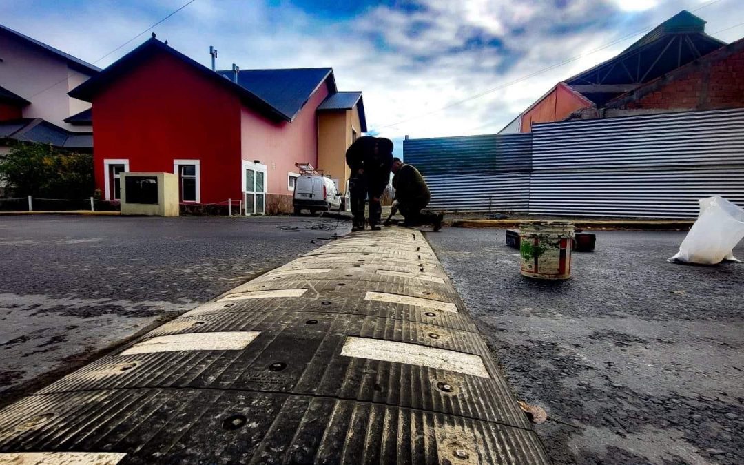 EL CALAFATE: NUEVA SEÑALIZACION EN LA CIUDAD,  VIAL Y PROTECCION DE LA FAUNA.