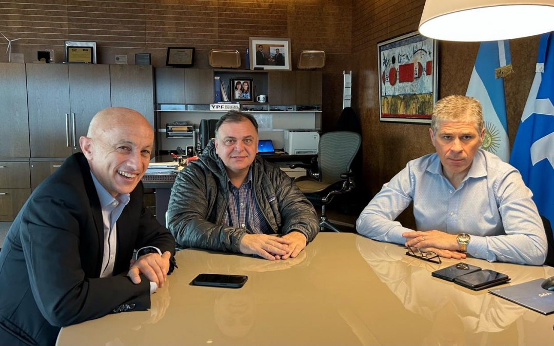 Javier Belloni y Fernando Cotillo junto a Pablo González: YPF y la esperanza de Santa Cruz en la formación Palermo Aike