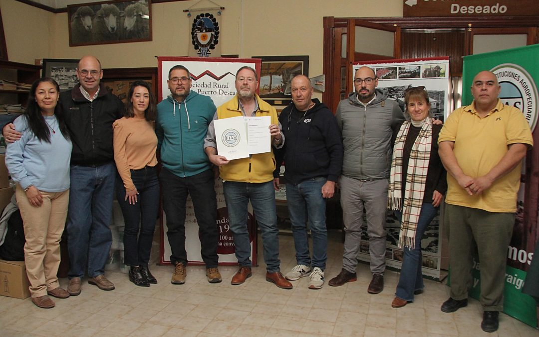 Gran recibimiento a Guillermo Polke en Puerto Deseado: “Gracias por la calidez y por escuchar mis propuestas”
