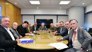 Comercio acordó un aumento paritario del 27% por tres meses