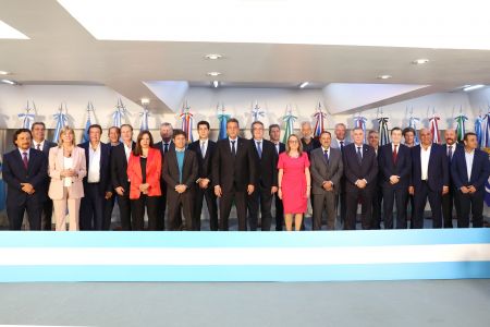 Gobernadores con Massa: “El Camino es la Unidad Nacional”