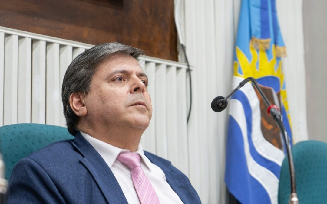 Fabián Leguizamón: “Carlos Garzón es cómplice de los salarios de pobreza a los que se refiere”