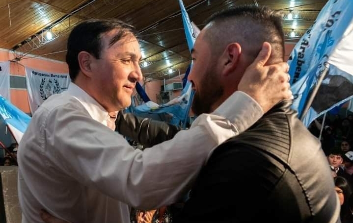 ARABENA, EL CONCEJAL QUE LLEGÓ CON GRASSO Y AHORA SE FUE CON VIDAL