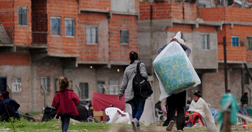 El gobierno de Milei sumó 3,2 millones de nuevos pobres