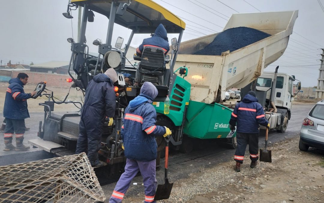 LA MUNICIPALIDAD CONCRETÓ LA OBRA DE ASFALTADO DE LA CALLE 22