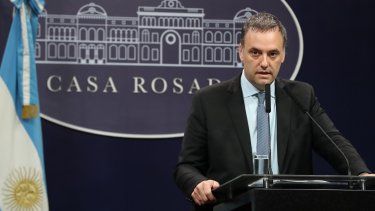 ADORNI: «La Justicia no se puede entrometer en la política pública»