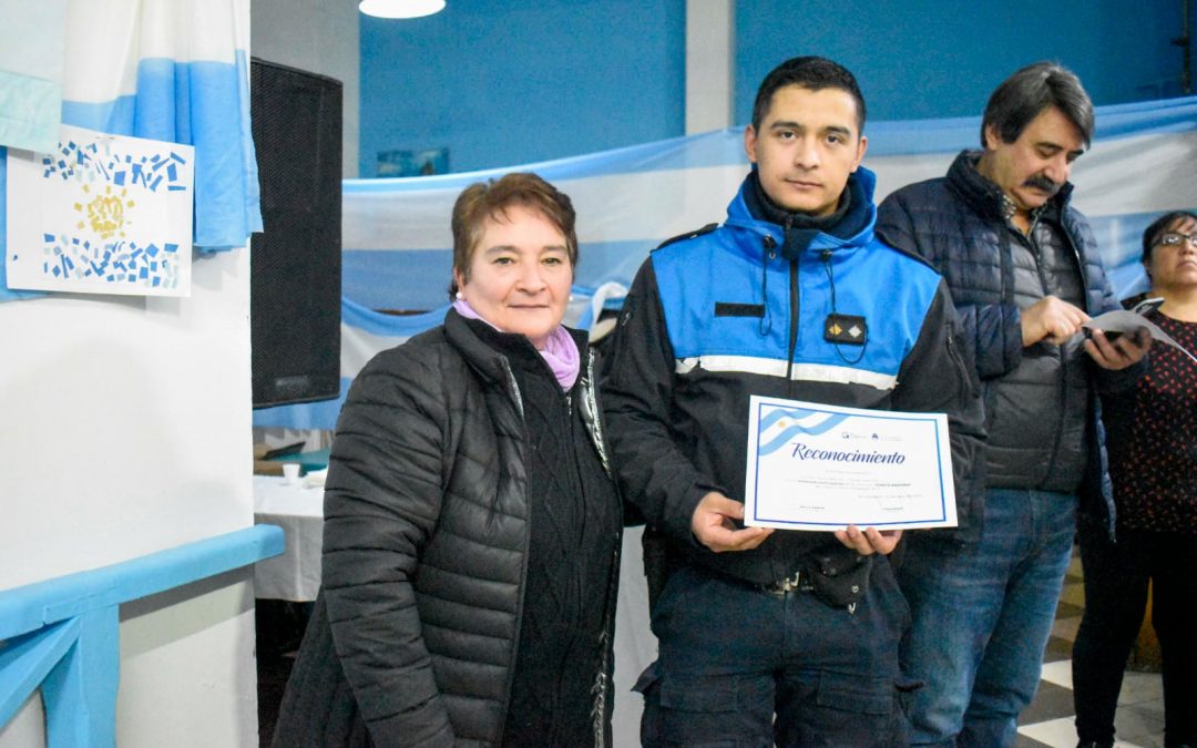 Celebraron el Día de la Bandera en el Centro Integrador N° 2
