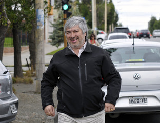 QUÉ VA A HACER LÁZARO BÁEZ EN SANTA CRUZ. HABLÓ DE «ESPERANZA Y TRABAJO» Y APUNTA A RECUPERAR EL CAPITAL PERDIDO CON LOS PRESTANOMBRES