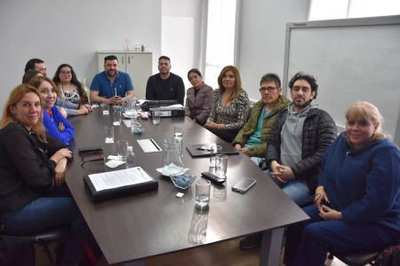 El Gobierno Provincial se reunió con los trabajadores del Hospital Regional