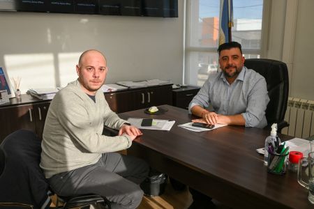 Ministro Varela e intendente Menna reunidos para dinamizar acciones de salud en Río Turbio