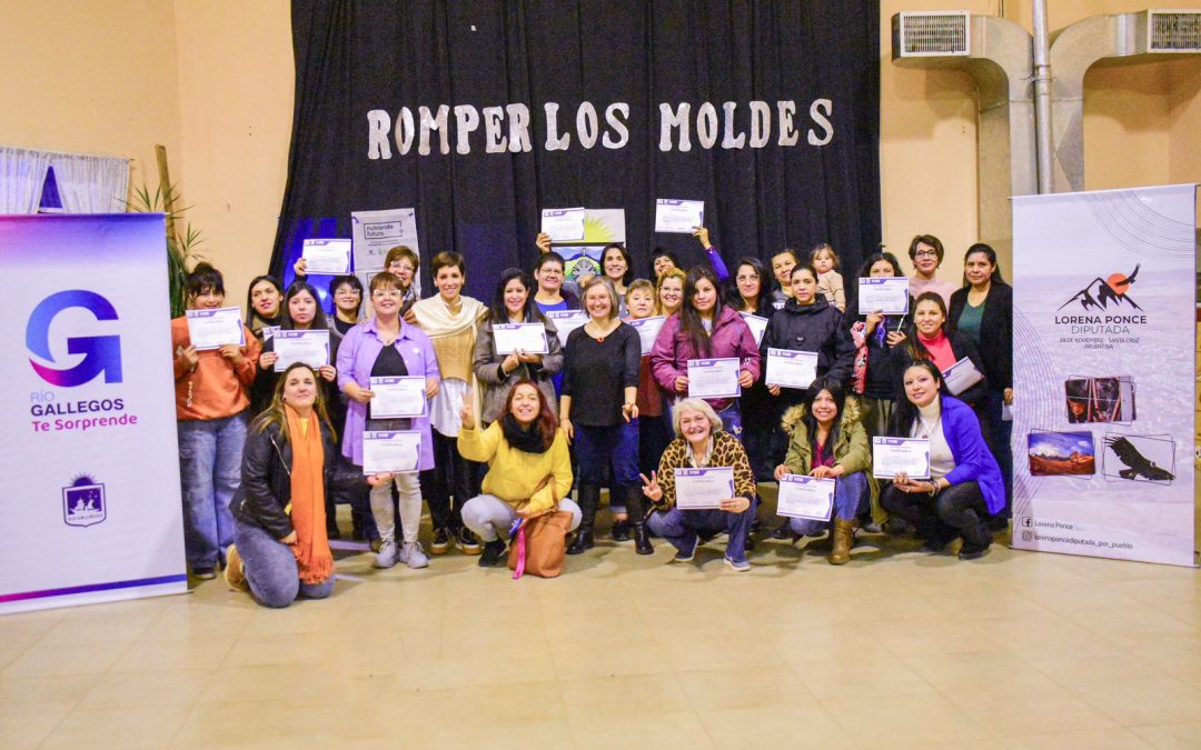 La Dirección de Políticas de Género de Río Gallegos capacitó al personal del Municipio de 28 de Noviembre con dos talleres