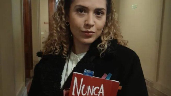 LA ECHARON DE LA LLA Y LA DIPUTADA ARRIETA COMENZÓ A VENTILAR LA VERDAD PARA LIBERAR GENOCIDAS