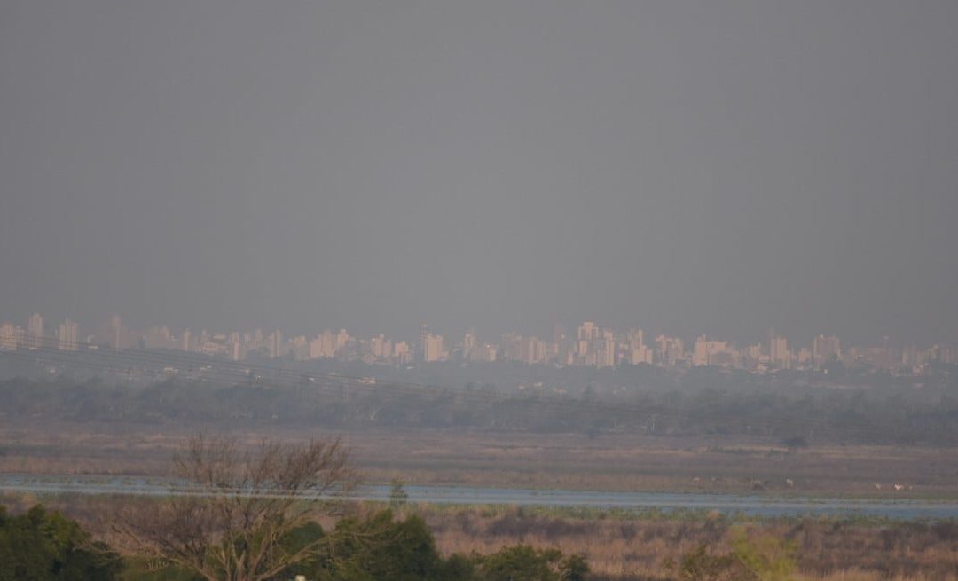 Alerta por humo en 14 provincias de Argentina tras los incendios