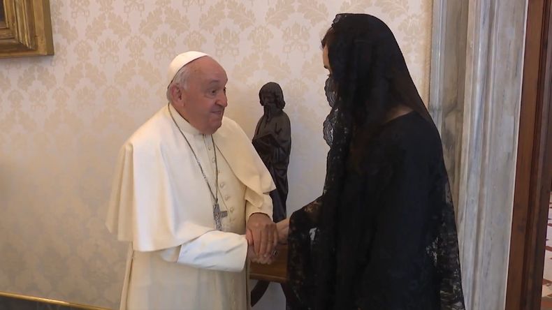 Victoria Villarruel se reunió con el papa Francisco: «Gracias por tener siempre presente a Argentina»