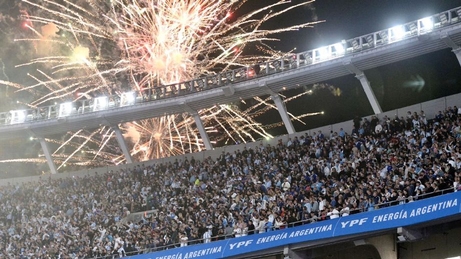 Salen a la venta las entradas para Argentina vs. Colombia. Los precios para populares y plateas del Monumental