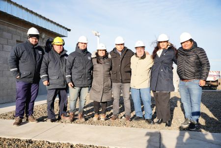 Claudio Vidal inauguró la planta de gas en La Esperanza