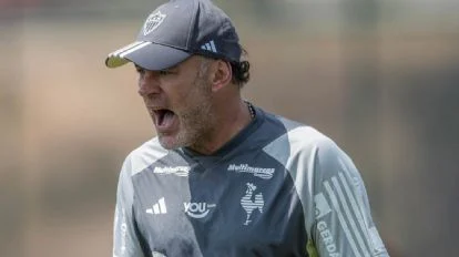 Bombazo: Le dijo que NO a Boca y Riquelme y ya arregló para ser DT de otro club