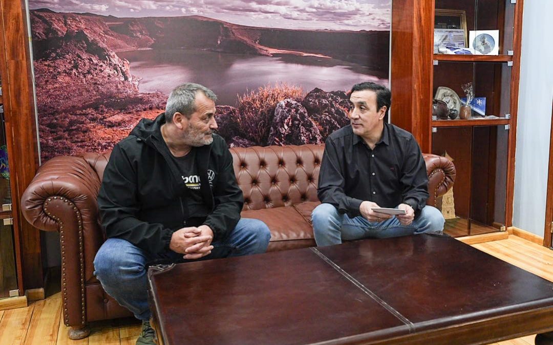 PABLO GRASSO RECIBIÓ A SARMIENTO Y CONVOCARON A LA UNIDAD DEL PERONISMO SANTACRUCEÑO