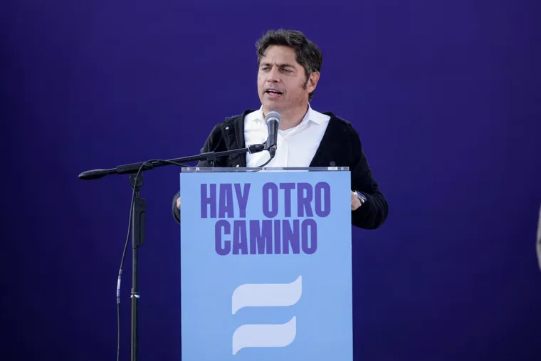 Axel Kicillof lanzó su movimiento político y quiere unir al PJ con guiños a Cristina