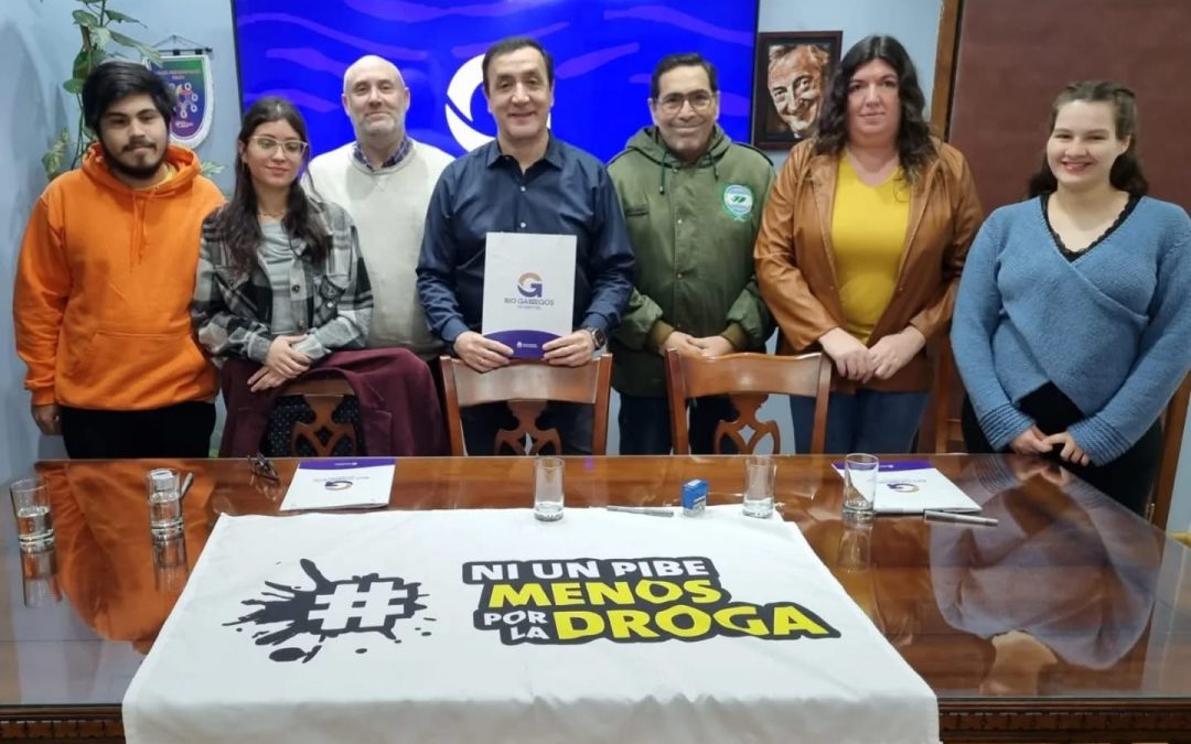 La Municipalidad firmó un convenio con el Movimiento “Ni un Pibe Menos por la Droga” para impulsar talleres comunitarios