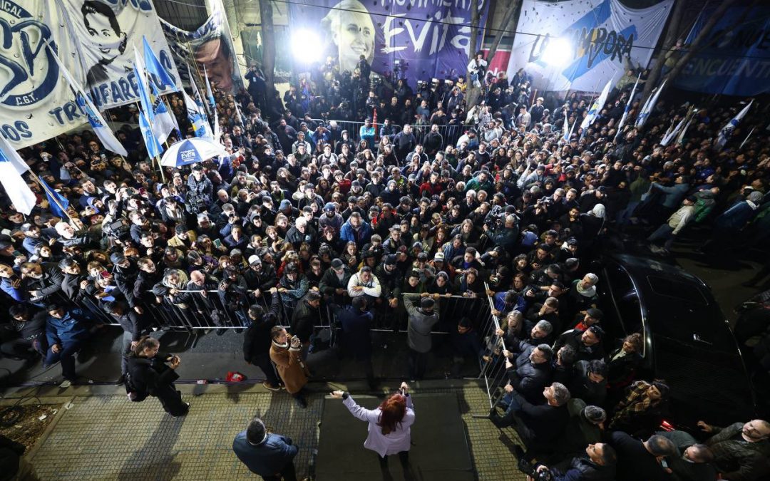 La respuesta del Justicialismo de cara al fallo contra Cristina: un encuentro en el PJ y «estado de alerta»