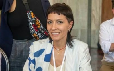 Mayra Mendoza se tatuó una tobillera en apoyo a Cristina