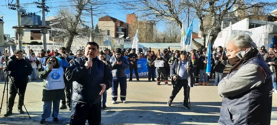 Respuesta del SOEM Río Gallegos al comunicado de la Caja de Servicios Sociales
