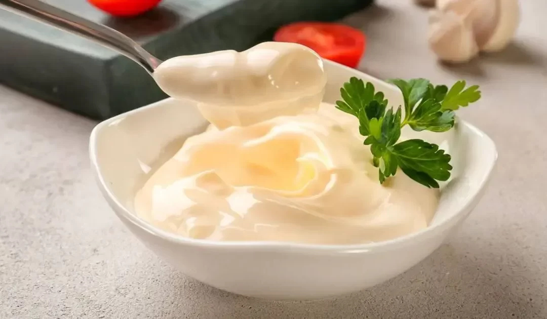 La mayonesa casera es mucho más rica que la comprada y tiene muchos beneficios