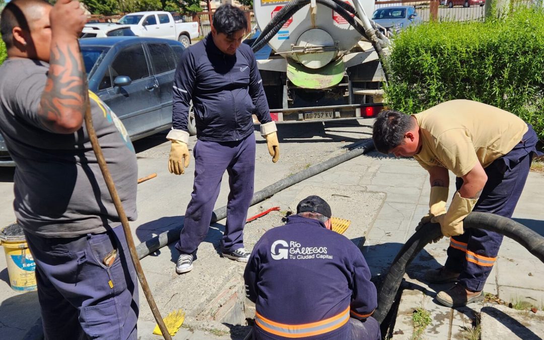 La Municipalidad de Río Gallegos colaboró con una intervención de urgencia en el Hospital Regional por un serio problema en la sala de bombas