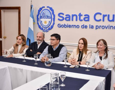 Vidal: “Nos estamos incorporando al mundo”, vuelve la obra del astillero en Caleta Olivia